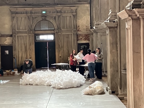 Lore Bert - Biennale 2026:&nbsp;&nbsp;Installation&nbsp;&nbsp;<i>Towards the Light</i>&nbsp;&nbsp;in San Fantin